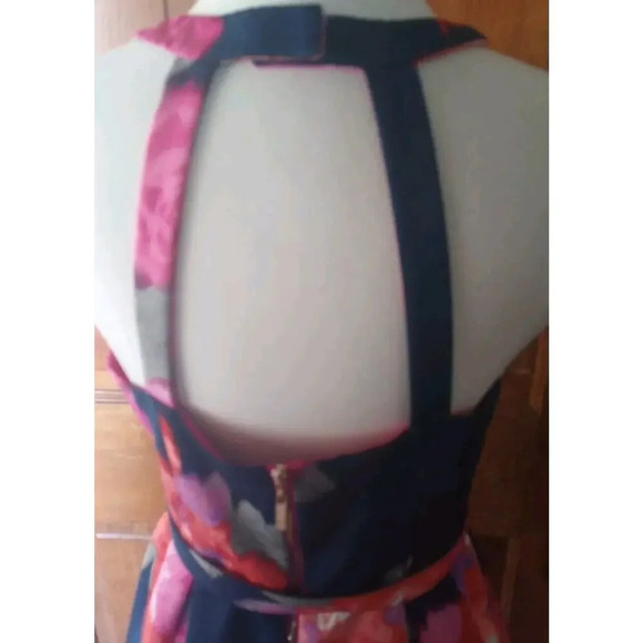 Eliza J Floral Mini Halter Dress Sz 6 Navy Pink Belted Fit In Flare Pockets - Picture 9 of 14